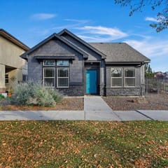 Meridian Patio Home w/Games & Seasonal Pool