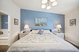 Ashville Condo near Golf Course 3/2 off State St
