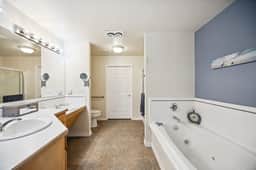 Ashville Condo near Golf Course 3/2 off State St