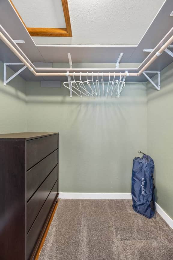 Cozy Clean Quiet 1 Level Centrally Located Home